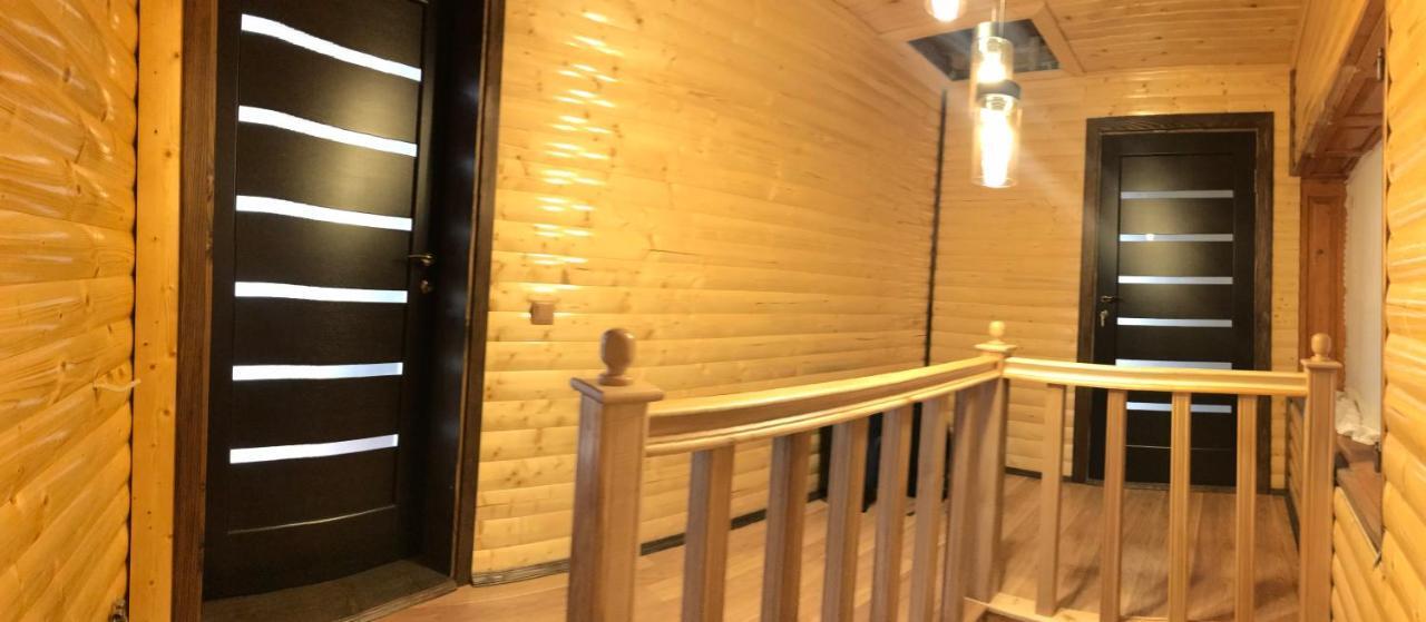 منزل الضيف فيرخوفينا  في Rodynnyi Zatyshok المظهر الخارجي الصورة